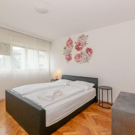Apartment Omiska Spalato Esterno foto