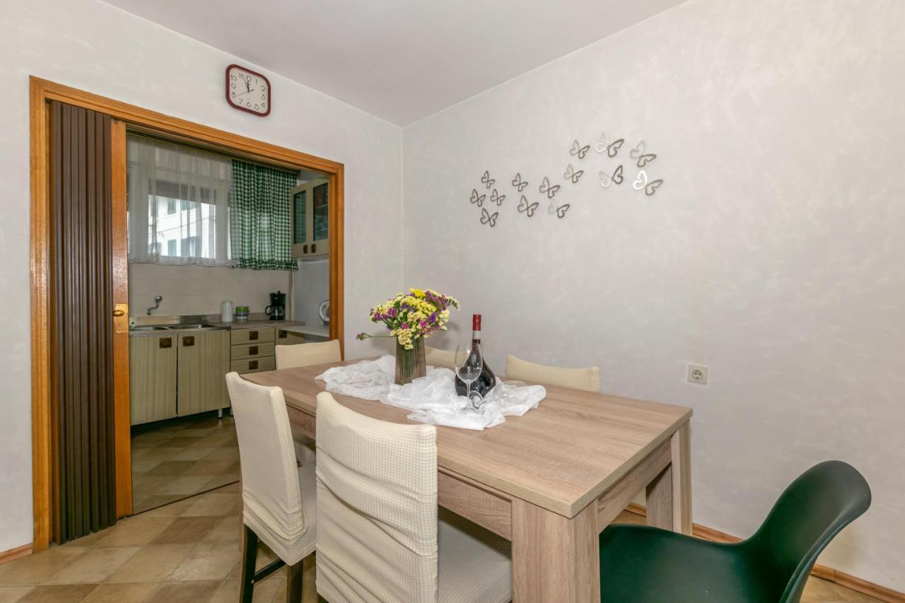Apartment Omiska Spalato Esterno foto