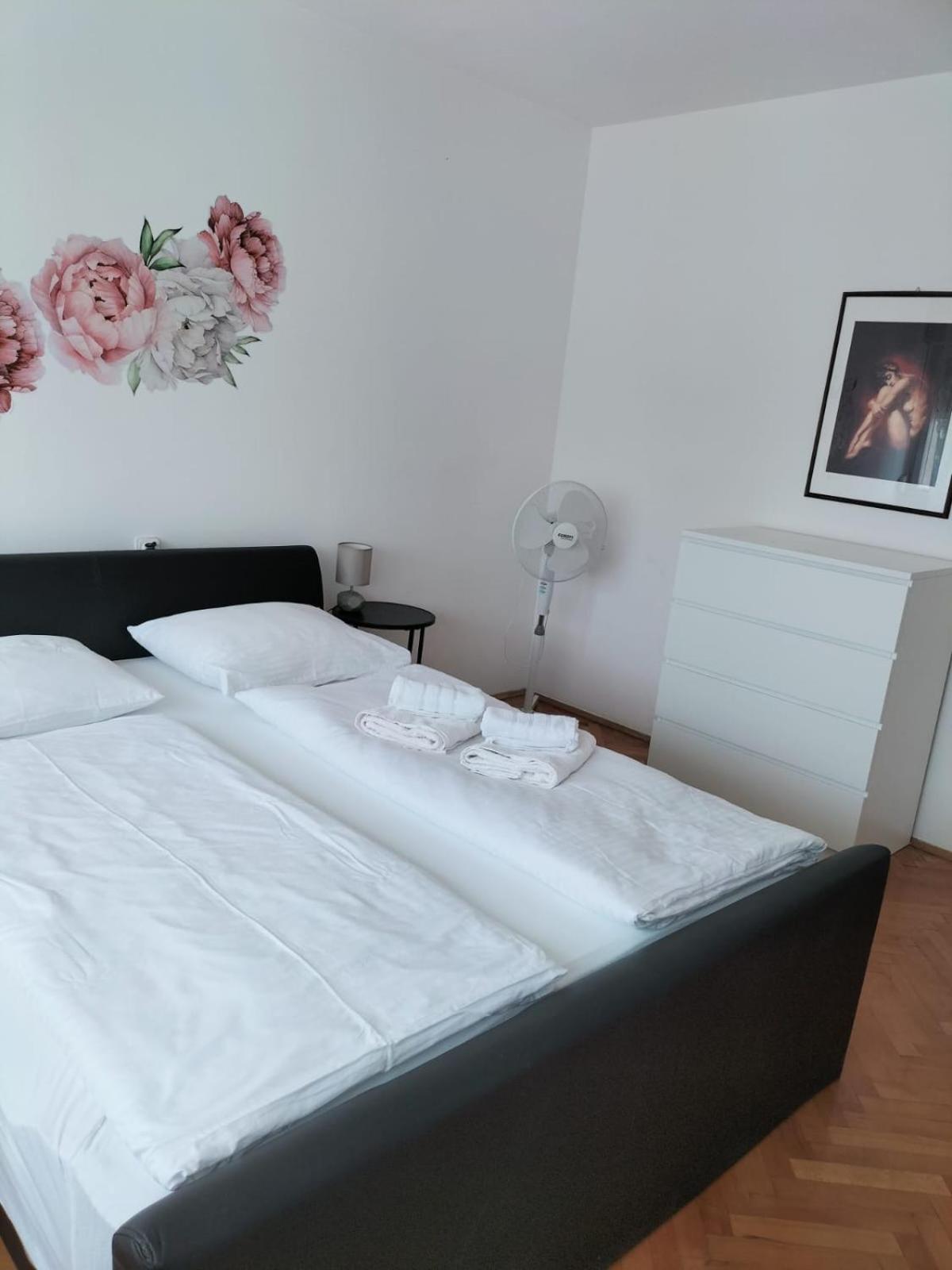 Apartment Omiska Spalato Esterno foto